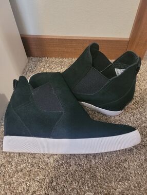 Sorel Out N About Slip On Wedge Bootie Size 8 Black Waterproof Suede Ankle Boots
